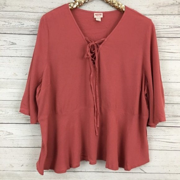 3/$50 // Boho Lace-up Bell-Sleeve Peplum Top - Picture 2 of 3